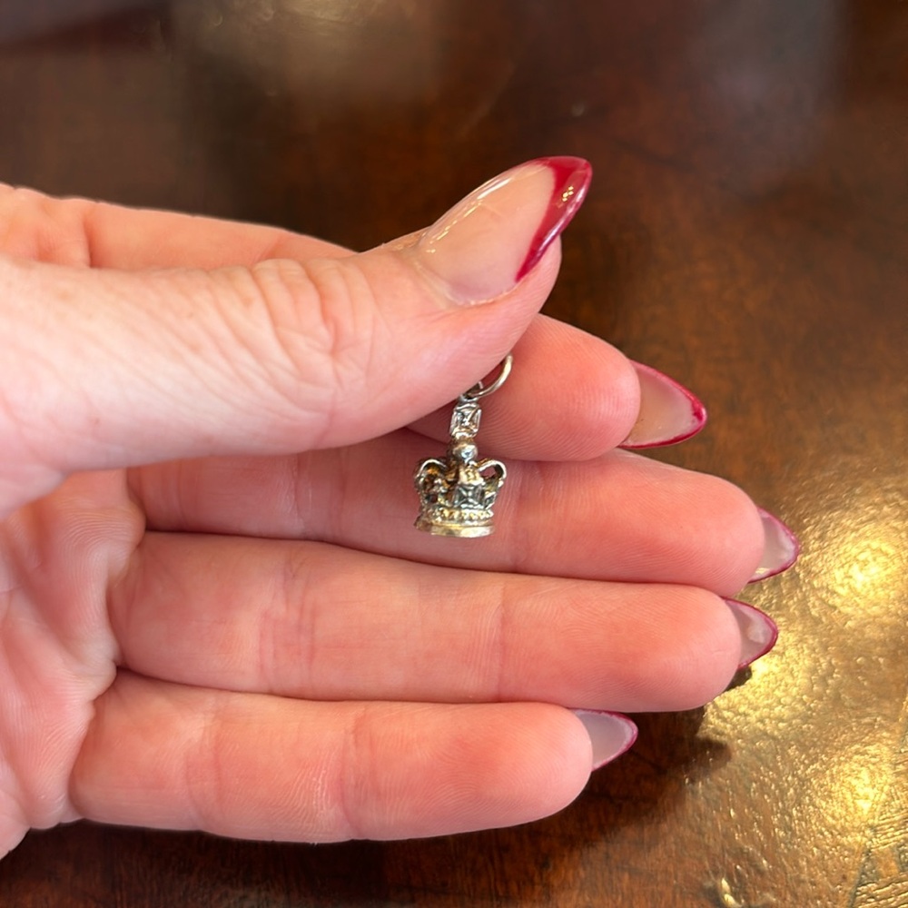 Sterling silver crown charm